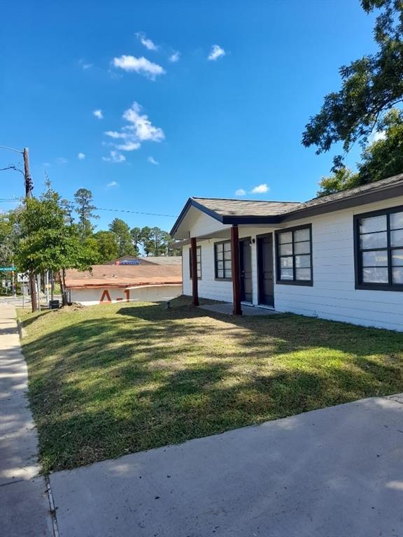 Primary Photo - 2515 Montgomery Rd