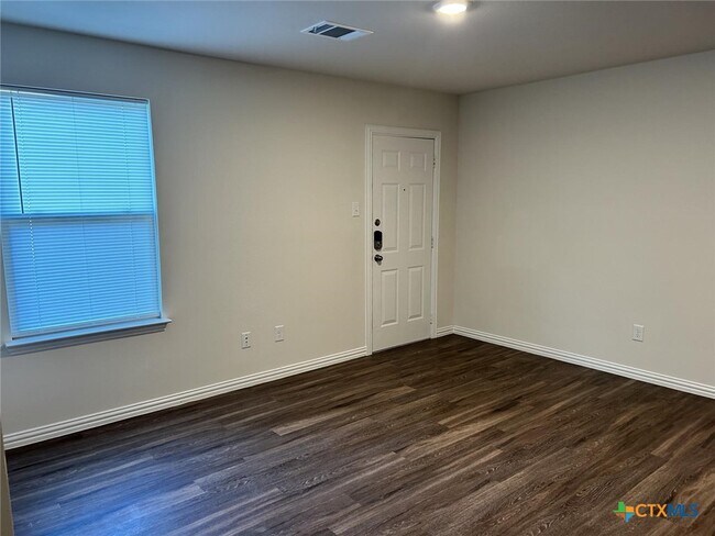 Foto del edificio - 918 S 39th St