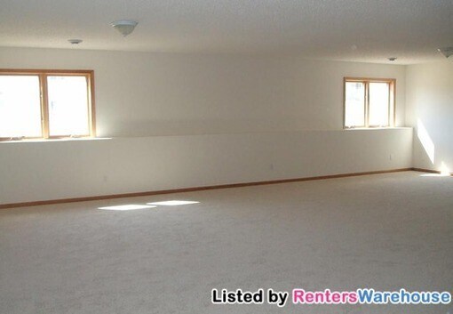 Foto del edificio - 6339 Mason Ave NE