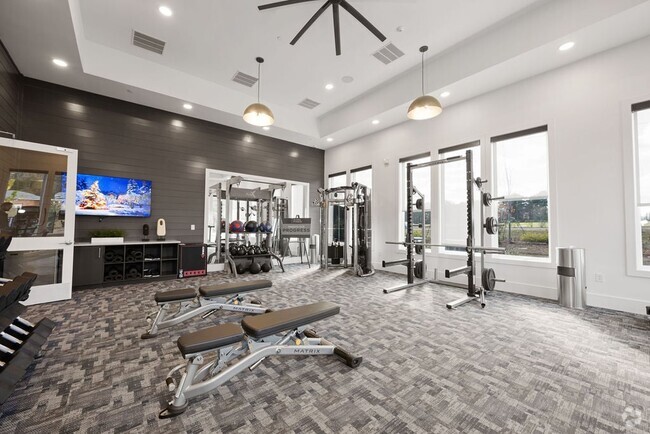 Building Photo - Allora Pines