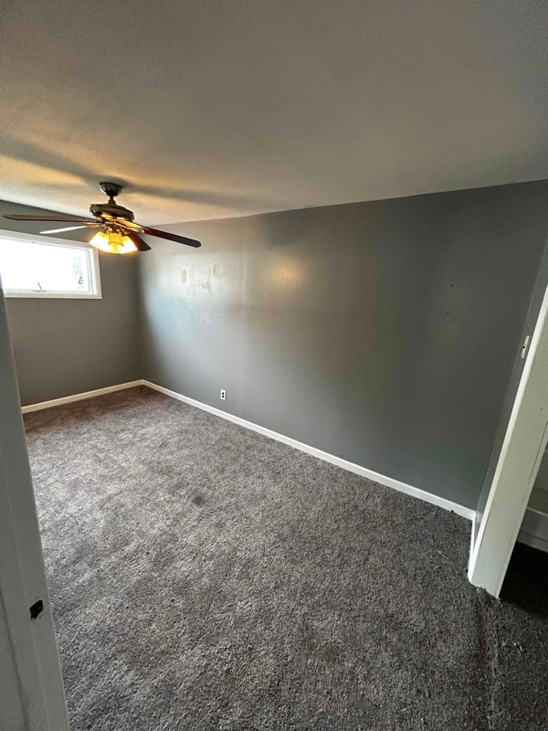 41 Fallbrook St Unit UPSTAIRS, Carbondale, PA 18407 Room for Rent in