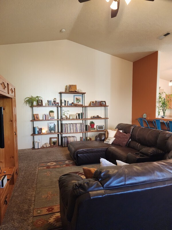 Building Photo - 2164 W 970 N