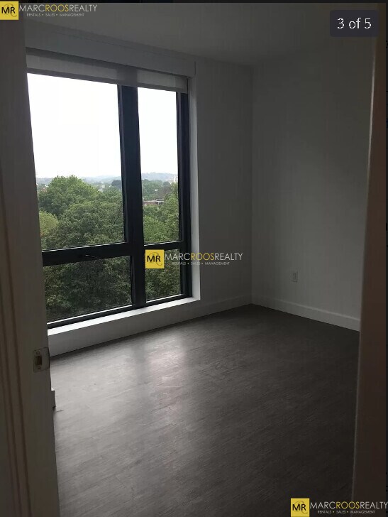Foto del edificio - 89 Fenwood Rd