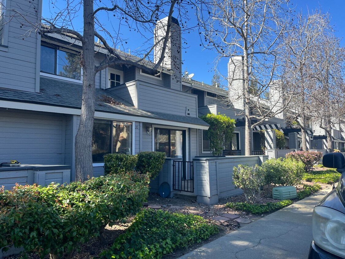 Primary Photo - Nice Condo - Great location in SLO