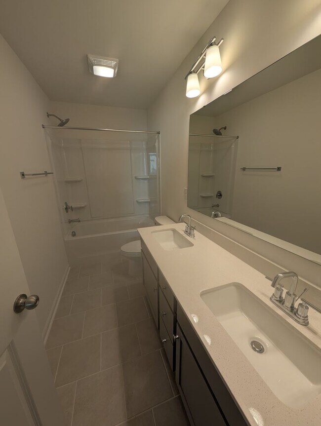 Foto del edificio - NEW CONSTRUCTION 3BD/2.5 Home in Stonebrid...