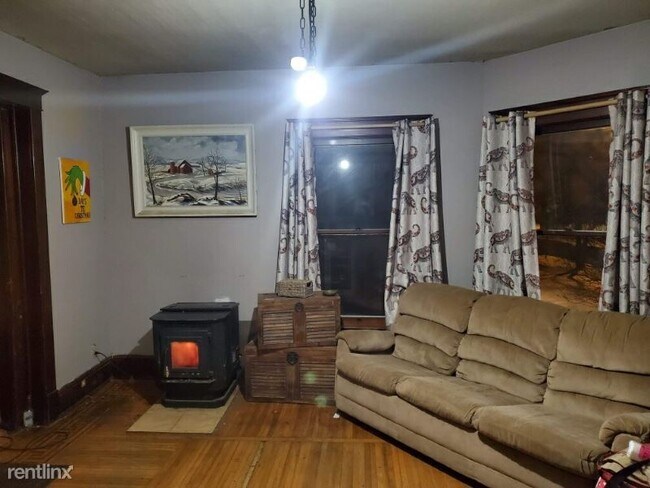 Foto del edificio - 1 Main St