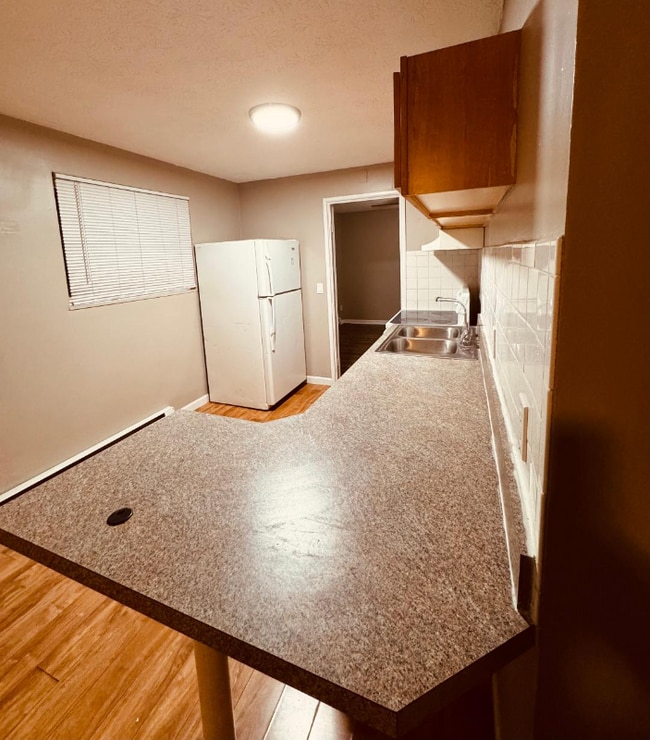 Building Photo - 2602 Chesterfield Ct