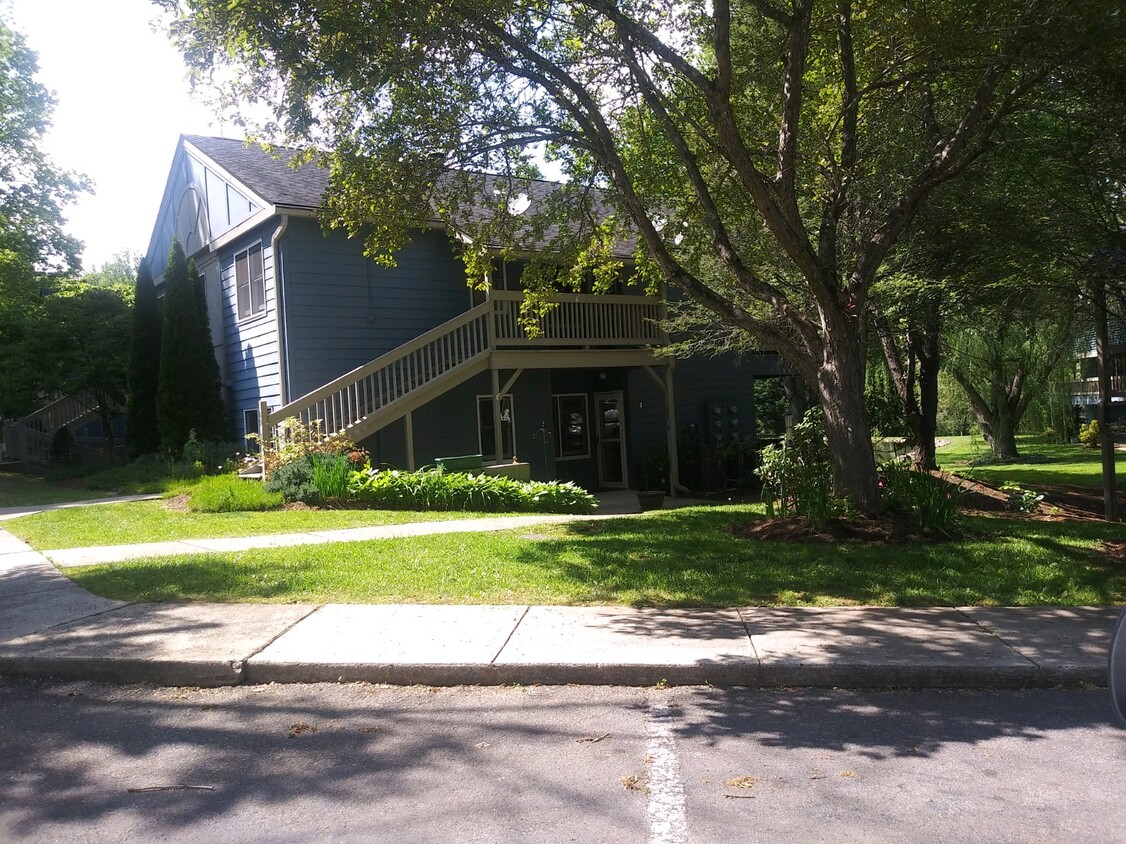 Foto principal - 109 Tri Vista Dr