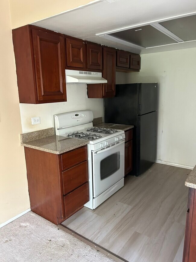 Foto del edificio - 1373 Whispering Springs Cir