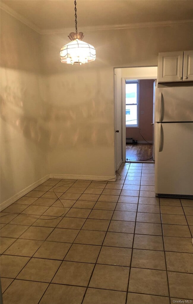 Foto del edificio - 30-11 85th St