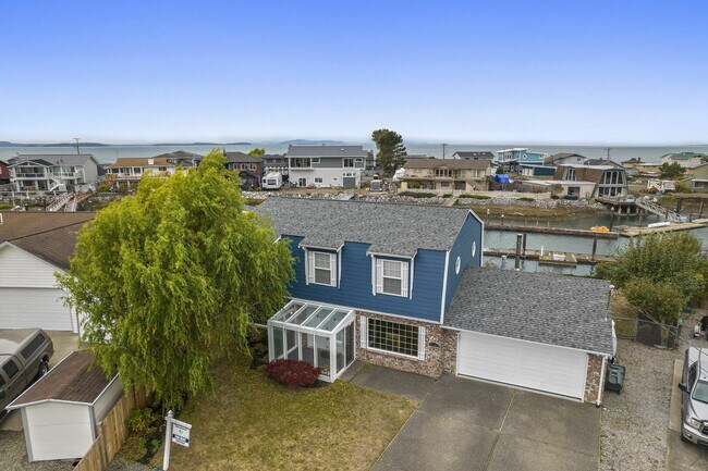 Foto del edificio - 4132 Matia Dr