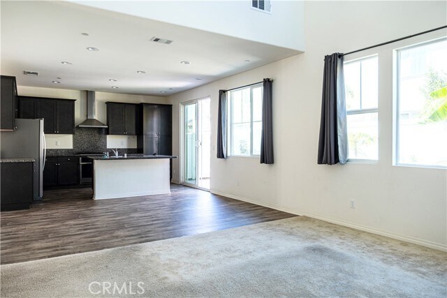 Building Photo - 16458 Globetrotter Ave