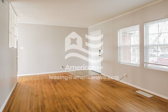 Foto del edificio - 104 S 108th E Ave