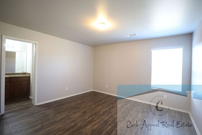 Building Photo - Beautiful 3 bed / 2 bath home - Nettleton!!