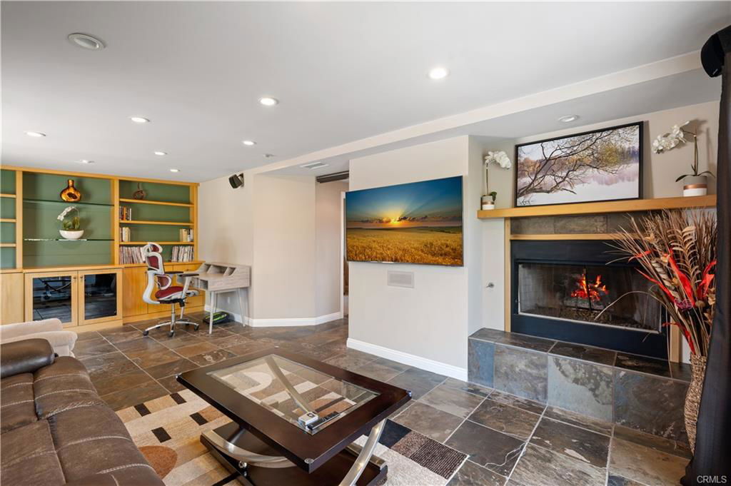 Foto principal - 5225 Bindewald Rd