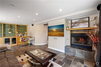 Building Photo - 5225 Bindewald Rd