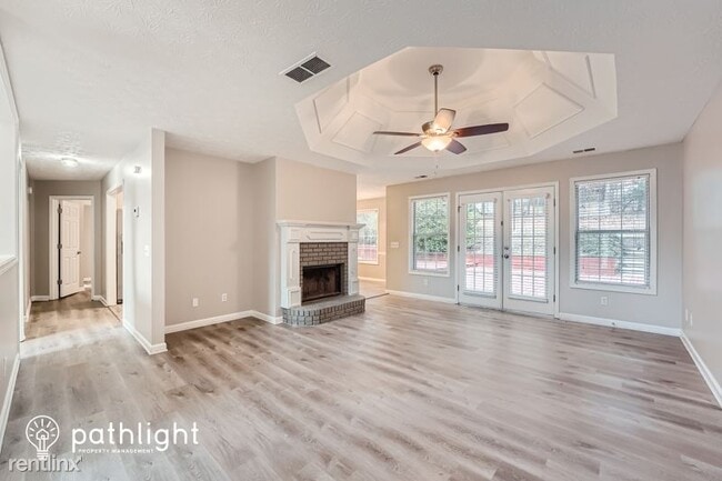 Foto del edificio - 4 br, 2 bath House - 2002 Flowering Dr UNIT