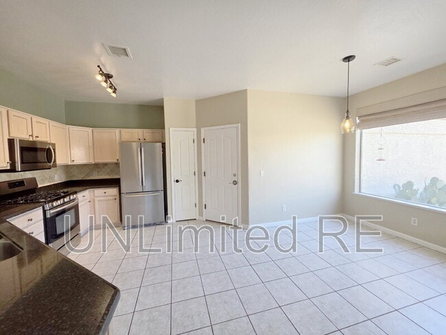 Foto del edificio - 1041 S Vista Grande Dr