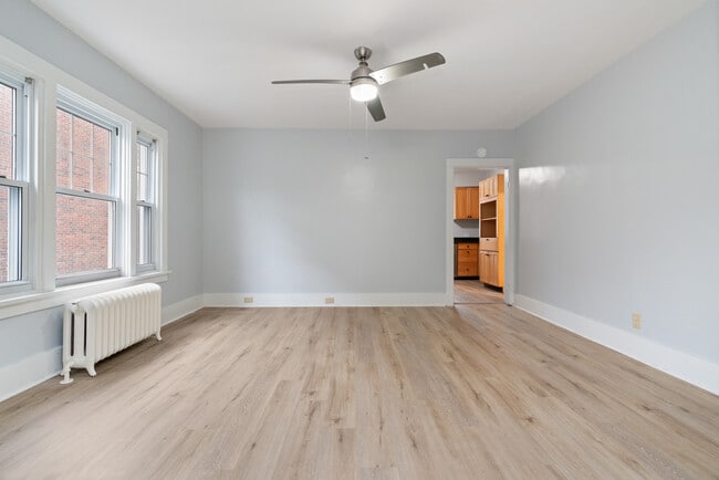 Foto del edificio - 5905 Hobart St