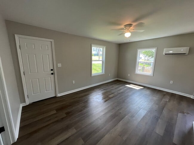 Foto del edificio - 2 Bedroom Home in Harrodsburg!