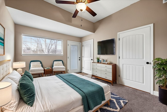 Building Photo - Charming Finishes at Foxridge Townhomes in...