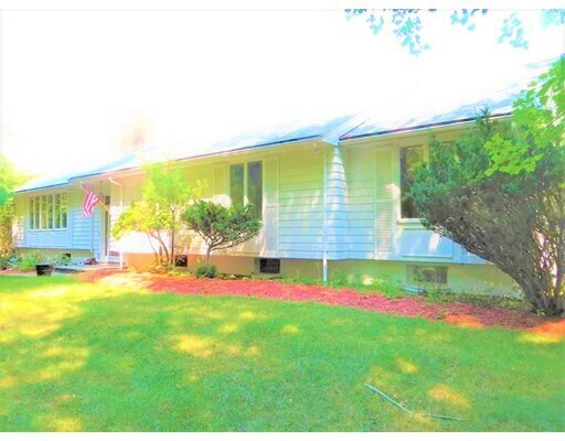 Primary Photo - 39 Deerhaven Rd