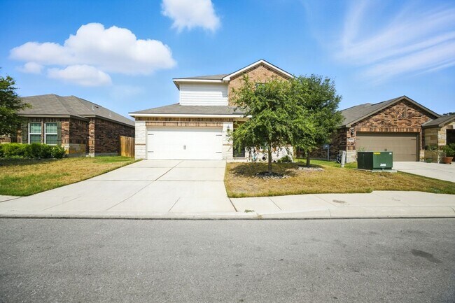 Foto del edificio - Charming Home Awaits: Spacious & Modern Li...