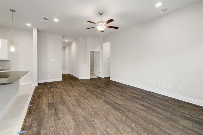Building Photo - 20809 Peacemaker Trail