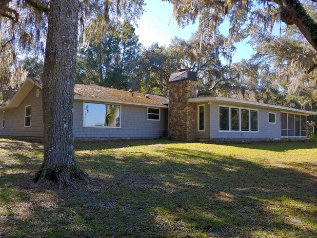 Building Photo - 2448 S Lecanto Hwy
