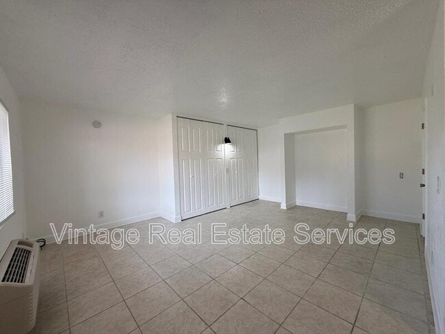 Foto del edificio - 3301 58th Ave S