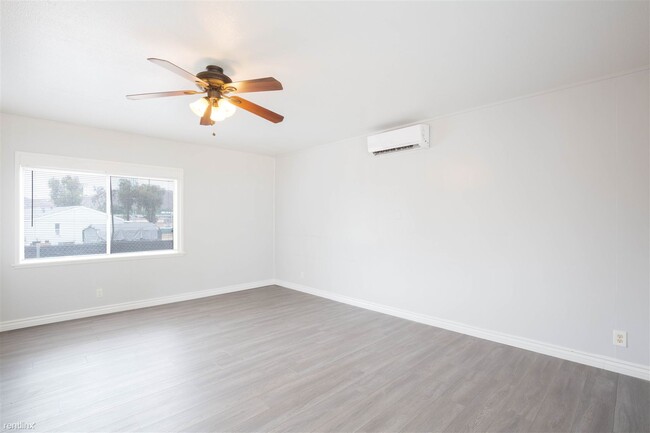 Foto del edificio - 1 br, 1 bath House - 21651 Canyon Drive