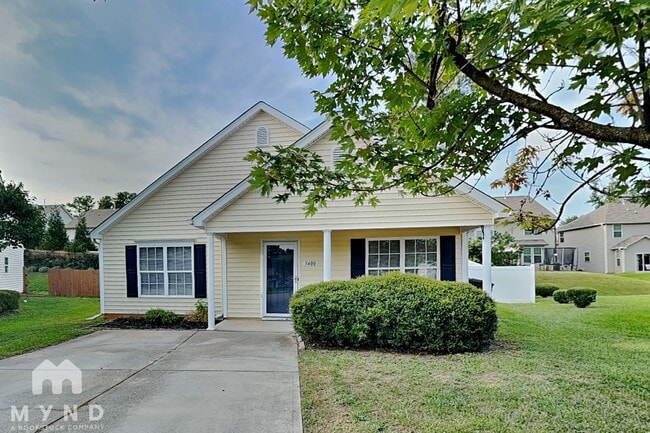 Building Photo - 3400 Fatima Ct