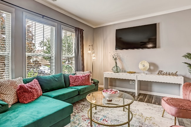 Foto del edificio - 125 Acapella Ave