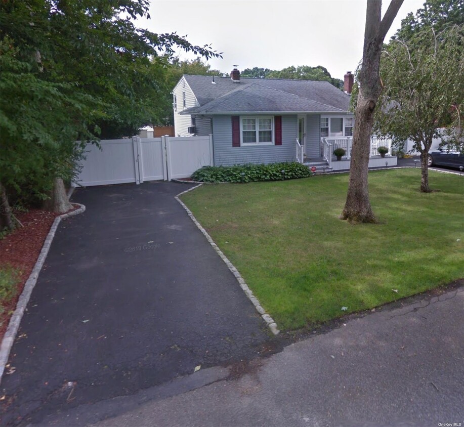 Primary Photo - 36 Happy Acres Dr