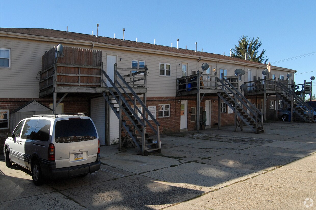 Foto del edificio - 6300 - 6312 Tulip St