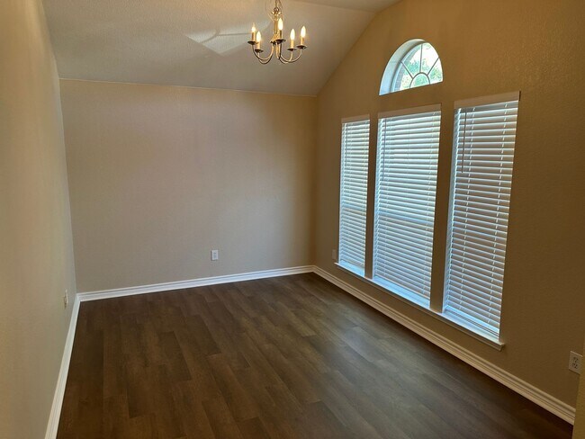 Building Photo - SUPER HOME IN SENDERA RANCH!