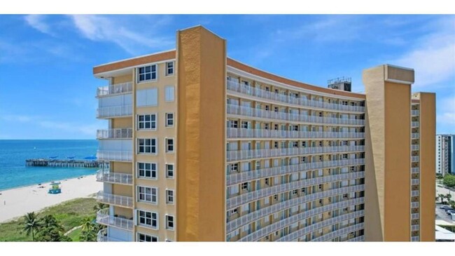 Foto del edificio - 328 N Ocean Blvd