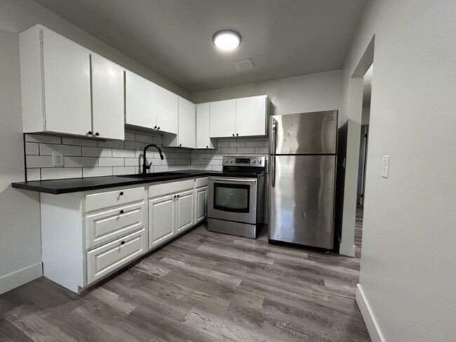 Foto del edificio - 1340 S 200 E