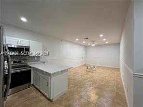 Foto del edificio - 2734 Bird Ave
