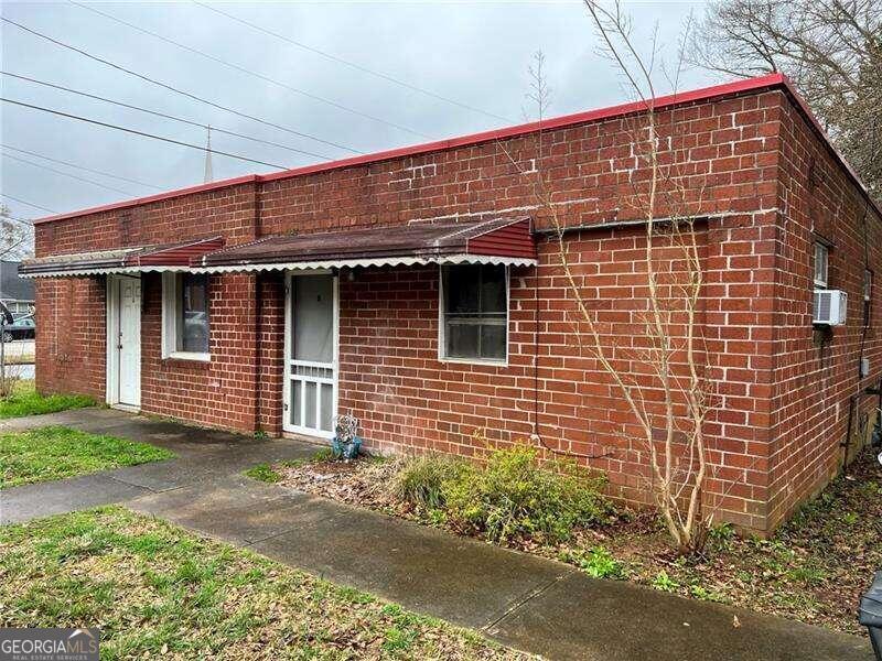 Foto principal - 525 Woodsmill Rd