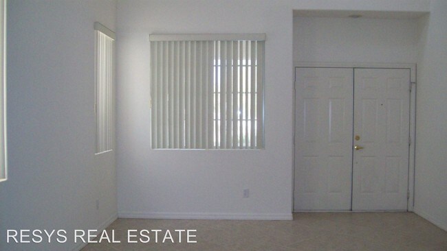 Building Photo - 599 Artrea Pl
