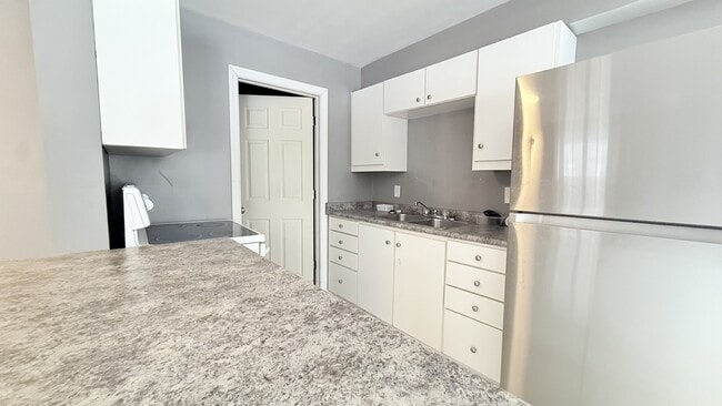 Photo du bâtiment - 1100 Hamilton Rd