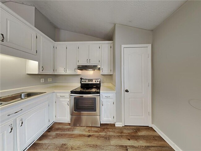 Foto del edificio - 789 Pine Shoals Ct