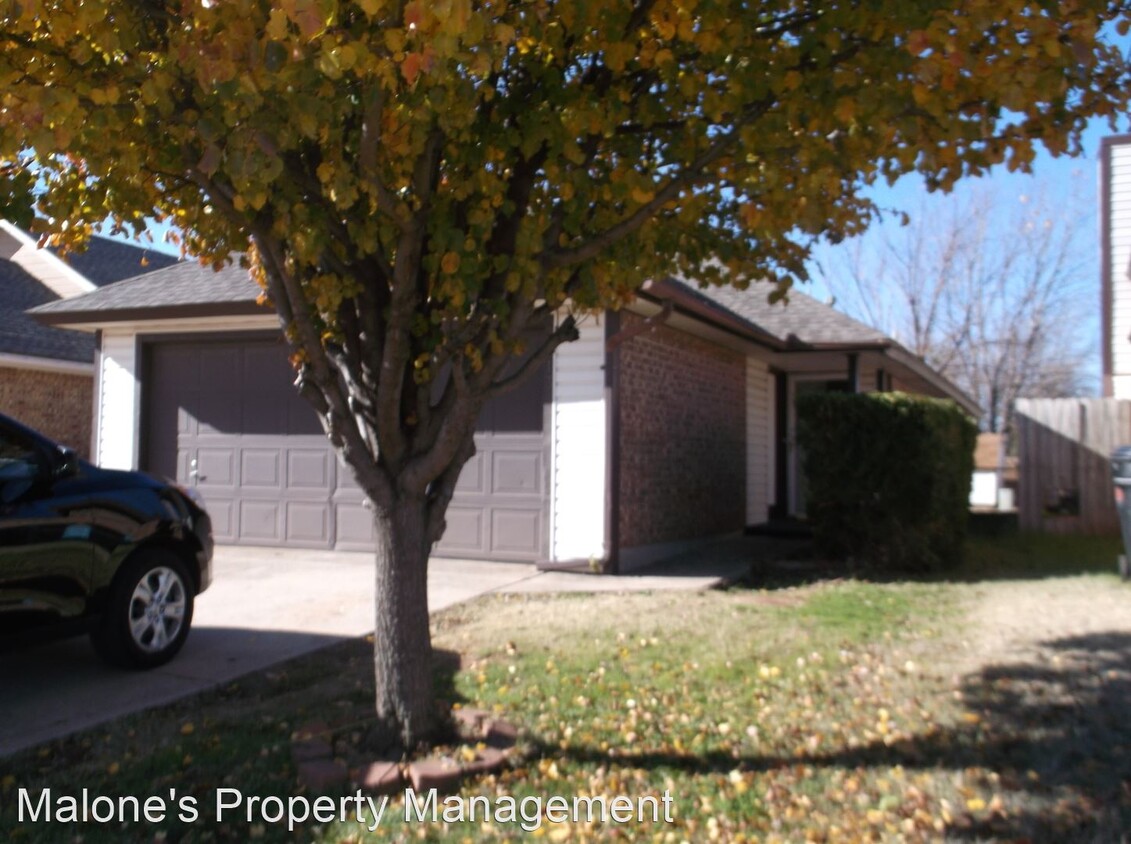Primary Photo - 2 br, 2 bath House - 2313 Cedar Brook