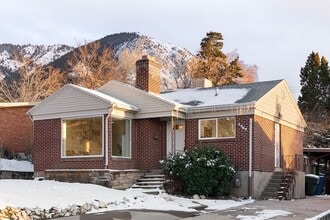 Building Photo - 1757 Cahoon St