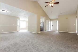 Building Photo - 3992 Piper Glen Dr NE