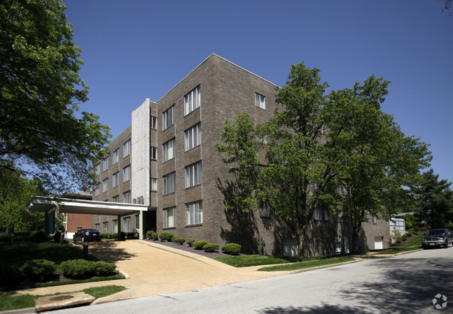 The Envoy Apartments - University City, MO | Apartments.com