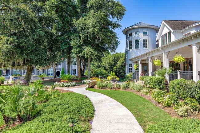 Building Photo - Cooper River Farms