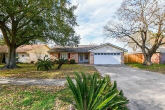 Building Photo - 13730 Shirebrook Dr