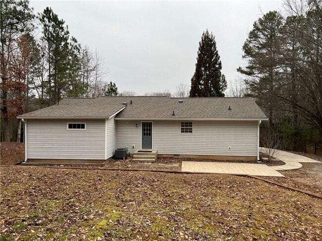 Foto del edificio - 6590 A C Smith Rd